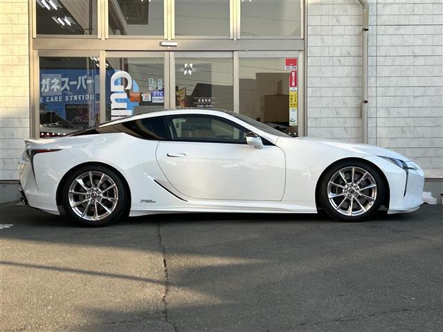 ＬＣ ＬＣ５００ｈ　Ｌパッケージ　寒冷地仕様　マークレビンソンファレンスサラウンドシステムパノラマルーフ純正ナビバックカメラレーダークルーズコントロール　パドルシフトエンジンスターター純正ドライブレコーダー内装ブリージーブルー（35枚目）