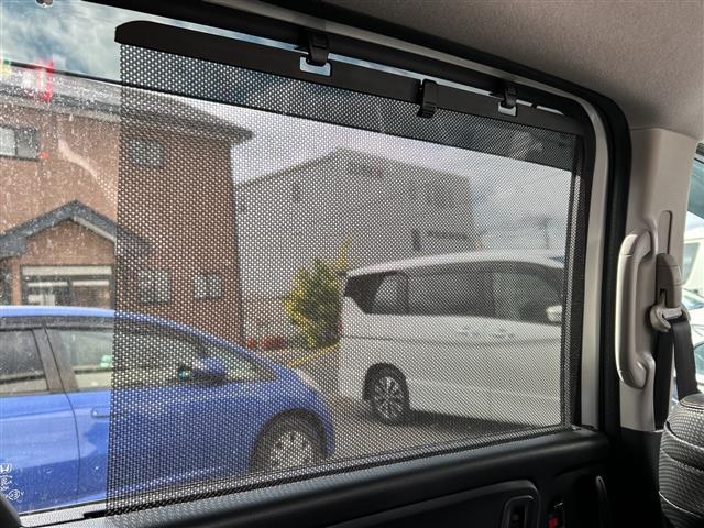 フリード クロスター　純正ナビＶＸＭ－２２４ＶＦｉ　フルセグＴＶ　両側電動ドア　バックカメラ　前席シートヒーター　レーダークルコン　ハーフレザーシート　衝突軽減装置　ナビステアリングスイッチ　ＥＴＣ　ワイパーデアイサー（19枚目）