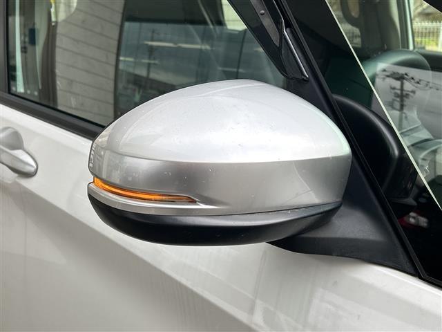 フリード クロスター　純正ナビＶＸＭ－２２４ＶＦｉ　フルセグＴＶ　両側電動ドア　バックカメラ　前席シートヒーター　レーダークルコン　ハーフレザーシート　衝突軽減装置　ナビステアリングスイッチ　ＥＴＣ　ワイパーデアイサー（27枚目）