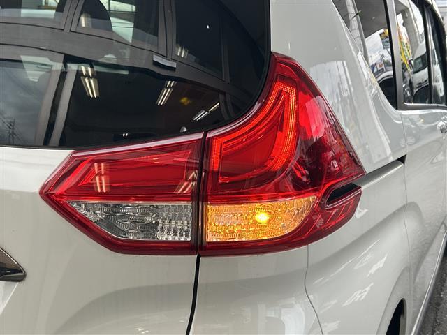 フリード クロスター　純正ナビＶＸＭ－２２４ＶＦｉ　フルセグＴＶ　両側電動ドア　バックカメラ　前席シートヒーター　レーダークルコン　ハーフレザーシート　衝突軽減装置　ナビステアリングスイッチ　ＥＴＣ　ワイパーデアイサー（30枚目）