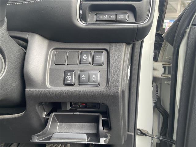 �K���X�R�[�e�B���O�A�i�r�Q�[�V�����A�d�s�b�ȂǁA���̑��̃p�[�c�̎��t�������ς���̂����k�������Ă���܂��I�I�N���}�̂��Ɖ��ł����C�����������I