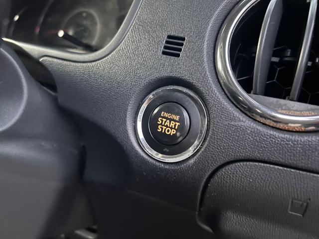 パレットＳＷ ＸＳ　両側スライド・片側電動　ＨＩＤ　スマートキー　電動格納ミラー　ベンチシート　ＣＶＴ　盗難防止システム　ＡＢＳ　ＣＤ　衝突安全ボディ　エアコン　パワーステアリング　パワーウィンドウ（4枚目）