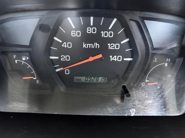 ミニキャブトラック Ｖタイプ　軽トラック　三方開　ＭＴ　エアコン（3枚目）