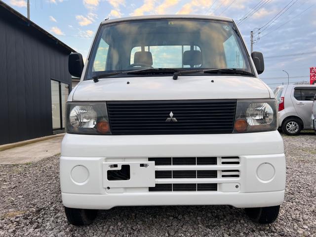 ミニキャブトラック Ｖタイプ　軽トラック　三方開　ＭＴ　エアコン（9枚目）