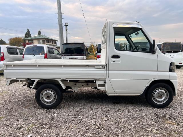 ミニキャブトラック Ｖタイプ　軽トラック　三方開　ＭＴ　エアコン（12枚目）