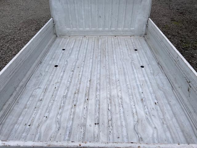 ミニキャブトラック Ｖタイプ　軽トラック　三方開　ＭＴ　エアコン（26枚目）