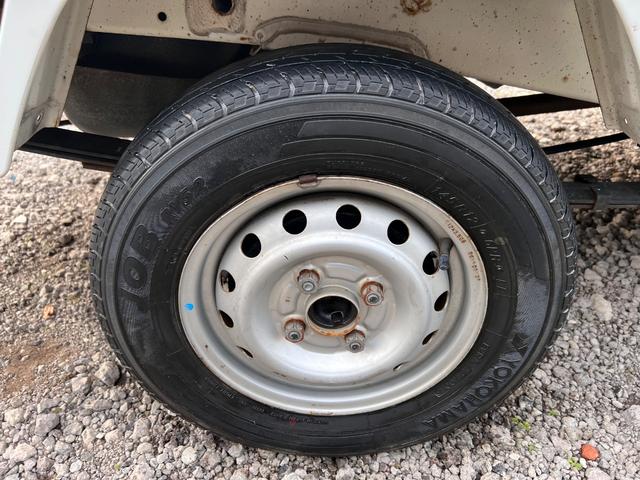 ミニキャブトラック Ｖタイプ　軽トラック　三方開　ＭＴ　エアコン（46枚目）