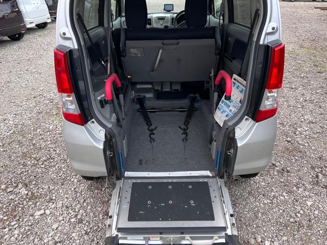ワゴンＲ 車いす移動車　前部固定ベルト仕様車　電動固定・リヤシート付　福祉車輌　ＥＴＣ　ＴＶ　電動格納ミラー　ＡＴ　ＣＤ　エアコン　パワーステアリング　パワーウィンドウ（17枚目）