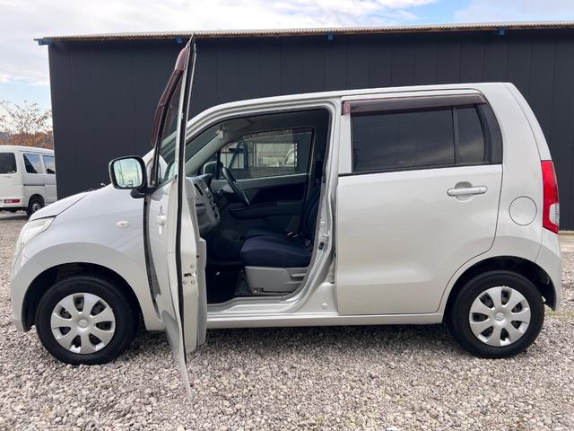 ワゴンＲ 車いす移動車　前部固定ベルト仕様車　電動固定・リヤシート付　福祉車輌　ＥＴＣ　ＴＶ　電動格納ミラー　ＡＴ　ＣＤ　エアコン　パワーステアリング　パワーウィンドウ（55枚目）