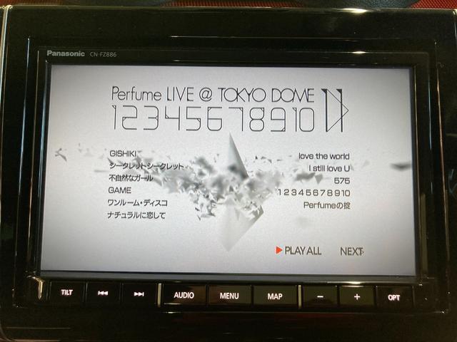 スイフトスポーツ ベースグレード　ドライブレコーダー　ＥＴＣ　全周囲カメラ　ナビ　ＴＶ　クリアランスソナー　オートクルーズコントロール　レーンアシスト　衝突被害軽減システム　アルミホイール　ＬＥＤヘッドランプ　スマートキー（9枚目）