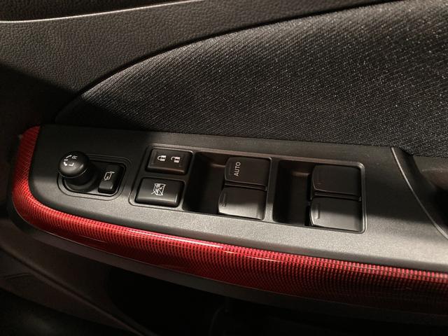 スイフトスポーツ ベースグレード　ドライブレコーダー　ＥＴＣ　全周囲カメラ　ナビ　ＴＶ　クリアランスソナー　オートクルーズコントロール　レーンアシスト　衝突被害軽減システム　アルミホイール　ＬＥＤヘッドランプ　スマートキー（16枚目）