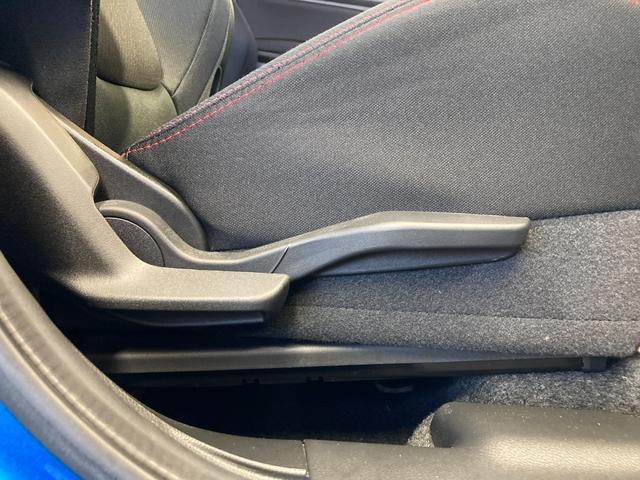 スイフトスポーツ ベースグレード　ドライブレコーダー　ＥＴＣ　全周囲カメラ　ナビ　ＴＶ　クリアランスソナー　オートクルーズコントロール　レーンアシスト　衝突被害軽減システム　アルミホイール　ＬＥＤヘッドランプ　スマートキー（48枚目）