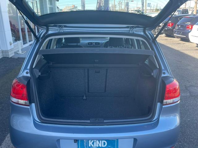 TSIトレンドラインブルーモーションテクノロジー 2012yモデル 純正ナビ(フルセグ/DVD/CD/Bluetooth) バックカメラ ETC ドアバイザー 15AW Fフォグライト(16枚目)