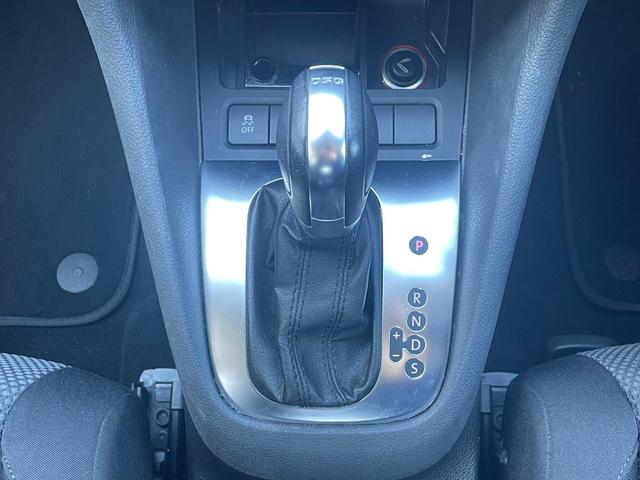 TSIトレンドラインブルーモーションテクノロジー 2012yモデル 純正ナビ(フルセグ/DVD/CD/Bluetooth) バックカメラ ETC ドアバイザー 15AW Fフォグライト(30枚目)