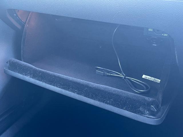 TSIトレンドラインブルーモーションテクノロジー 2012yモデル 純正ナビ(フルセグ/DVD/CD/Bluetooth) バックカメラ ETC ドアバイザー 15AW Fフォグライト(42枚目)