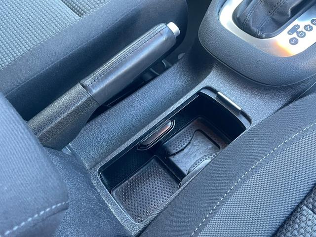 TSIトレンドラインブルーモーションテクノロジー 2012yモデル 純正ナビ(フルセグ/DVD/CD/Bluetooth) バックカメラ ETC ドアバイザー 15AW Fフォグライト(48枚目)
