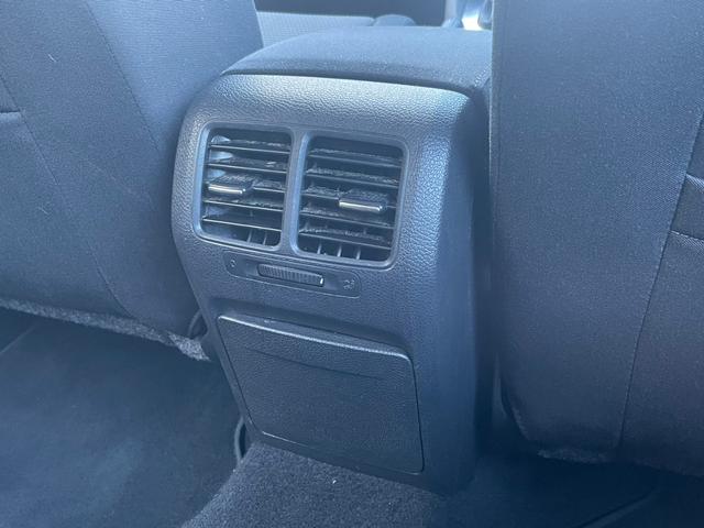 TSIトレンドラインブルーモーションテクノロジー 2012yモデル 純正ナビ(フルセグ/DVD/CD/Bluetooth) バックカメラ ETC ドアバイザー 15AW Fフォグライト(51枚目)