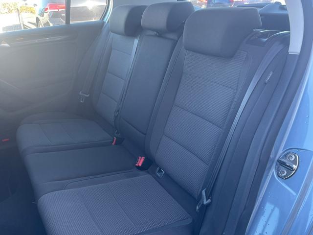 TSIトレンドラインブルーモーションテクノロジー 2012yモデル 純正ナビ(フルセグ/DVD/CD/Bluetooth) バックカメラ ETC ドアバイザー 15AW Fフォグライト(57枚目)