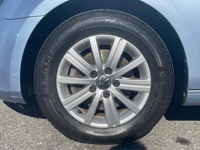 TSIトレンドラインブルーモーションテクノロジー 2012yモデル 純正ナビ(フルセグ/DVD/CD/Bluetooth) バックカメラ ETC ドアバイザー 15AW Fフォグライト(63枚目)