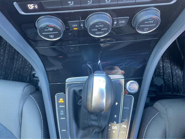 TSIハイライン 2016yモデル 衝突軽減ブレーキ 追従クルーズ PUSHスタート ディスカバープロ(フルセグ/Bluetooth) Bカメラ LEDポジション付キセノン レーンアシスト 専用シート&インテリアパネル(28枚目)