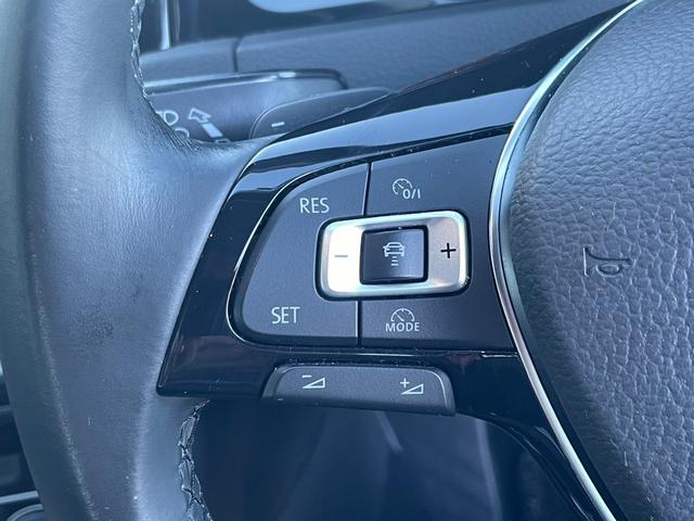 TSIハイライン 2016yモデル 衝突軽減ブレーキ 追従クルーズ PUSHスタート ディスカバープロ(フルセグ/Bluetooth) Bカメラ LEDポジション付キセノン レーンアシスト 専用シート&インテリアパネル(33枚目)