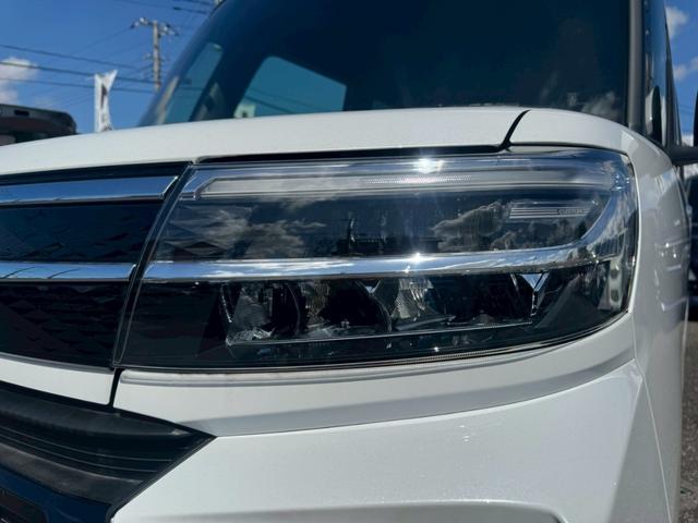 タント カスタムＸ　届出済未使用車　衝突軽減ブレーキ　障害物センサー　両側パワースライドドア　アイドリングストップ　スマートキー　プッシュスタート　ＬＥＤヘッドライト　横滑り防止　シートヒーター　スペアキー（35枚目）