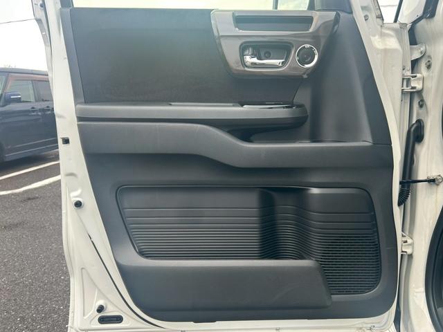 Ｎ－ＢＯＸカスタム Ｇ・Ｌホンダセンシング　修復歴なし　純正８インチナビ　フルセグ　Ｂｌｕｅｔｏｏｔｈ　衝突軽減ブレーキ　バックカメラ　アダプティブクルーズコントロール　プッシュスタート　両側パワースライドドア　ＬＥＤヘッドライト　ＥＴＣ（56枚目）