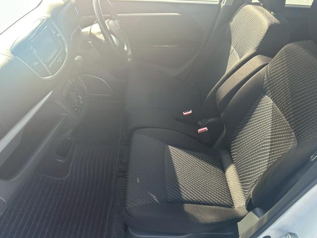 ワゴンＲスティングレー Ｘ　修復歴なし　ナビ　スマートキー　プッシュスタート　アイドリングストップ　ＨＩＤヘッドライト　オートエアコン　ドアバイザー　プライバシーガラス　ウインカーミラー　ベンチシート　整備保証付（17枚目）