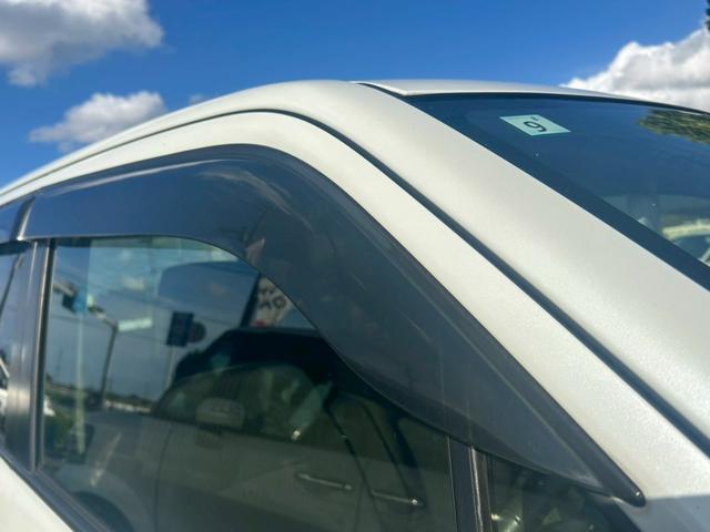 ワゴンＲスティングレー Ｘ　修復歴なし　ナビ　スマートキー　プッシュスタート　アイドリングストップ　ＨＩＤヘッドライト　オートエアコン　ドアバイザー　プライバシーガラス　ウインカーミラー　ベンチシート　整備保証付（41枚目）