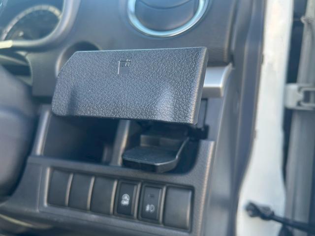 ワゴンＲスティングレー Ｘ　修復歴なし　ナビ　スマートキー　プッシュスタート　アイドリングストップ　ＨＩＤヘッドライト　オートエアコン　ドアバイザー　プライバシーガラス　ウインカーミラー　ベンチシート　整備保証付（55枚目）