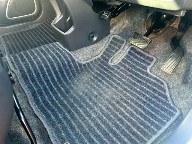 ワゴンＲスティングレー Ｘ　修復歴なし　ナビ　スマートキー　プッシュスタート　アイドリングストップ　ＨＩＤヘッドライト　オートエアコン　ドアバイザー　プライバシーガラス　ウインカーミラー　ベンチシート　整備保証付（59枚目）