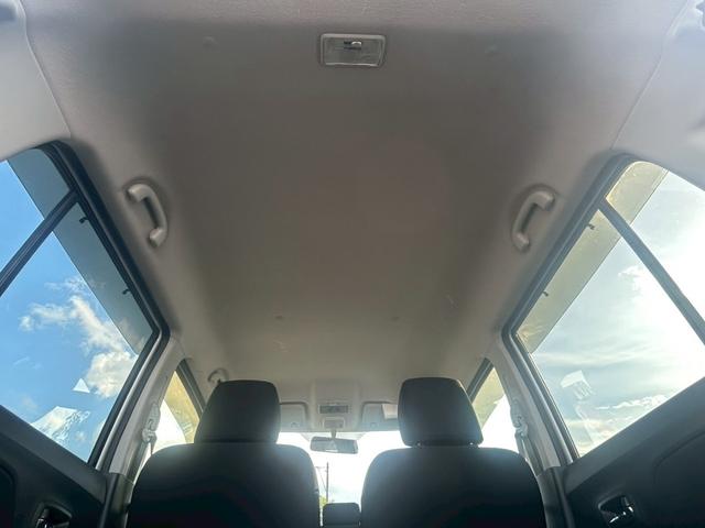 ワゴンＲスティングレー Ｘ　修復歴なし　ナビ　スマートキー　プッシュスタート　アイドリングストップ　ＨＩＤヘッドライト　オートエアコン　ドアバイザー　プライバシーガラス　ウインカーミラー　ベンチシート　整備保証付（64枚目）