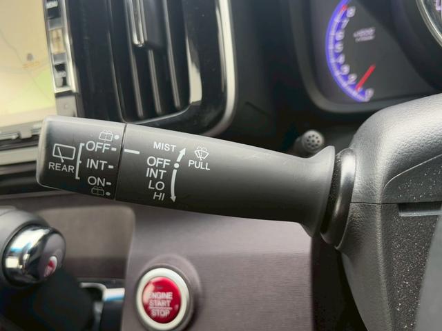 N-ONE プレミアム・Lパッケージ 修復歴なし ナビ バックカメラ ETC スマートキー プッシュスタート オートエアコン アイドリングストップ HIDヘッドライト ドアバイザー プライバシーガラス ベンチシート 整備保証付(30枚目)