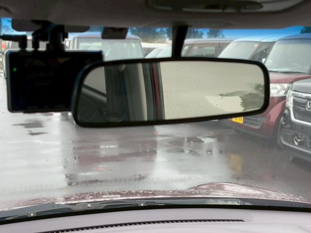 N-ONE プレミアム・Lパッケージ 修復歴なし ナビ バックカメラ ETC スマートキー プッシュスタート オートエアコン アイドリングストップ HIDヘッドライト ドアバイザー プライバシーガラス ベンチシート 整備保証付(55枚目)