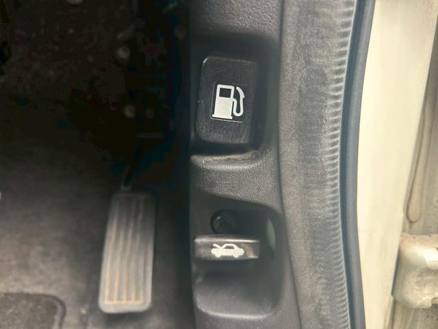 N-BOXカスタム G・Lパッケージ 修復歴なし ナビ バックカメラ 両側スライド片側パワースライドドア ETC スマートキー プッシュスタート HIDヘッドライト オートエアコン アイドリングストップ ドアバイザー プライバシーガラス(64枚目)