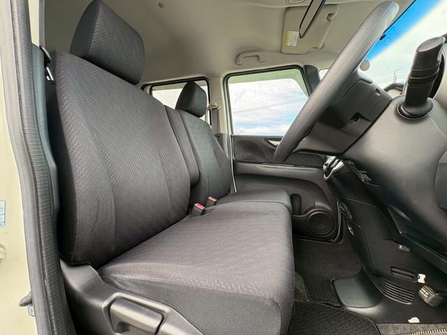 N-BOXカスタム G・Lパッケージ 修復歴なし 1オーナー 純正ナビ バックカメラ 両側パワースライドドア スマートキー プッシュスタート HIDヘッドライト オートエアコン ドアバイザー プライバシーガラス 整備保証付(17枚目)