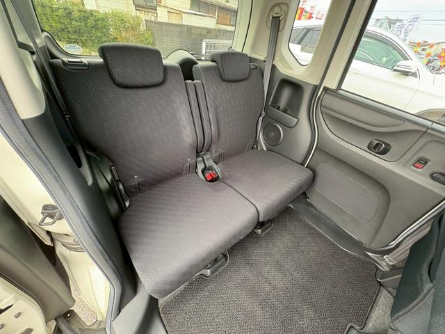 N-BOXカスタム G・Lパッケージ 修復歴なし 1オーナー 純正ナビ バックカメラ 両側パワースライドドア スマートキー プッシュスタート HIDヘッドライト オートエアコン ドアバイザー プライバシーガラス 整備保証付(20枚目)