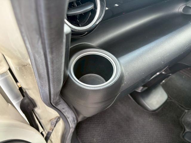 N-BOXカスタム G・Lパッケージ 修復歴なし 1オーナー 純正ナビ バックカメラ 両側パワースライドドア スマートキー プッシュスタート HIDヘッドライト オートエアコン ドアバイザー プライバシーガラス 整備保証付(60枚目)