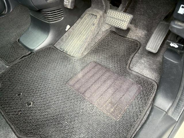 N-BOXカスタム G・Lパッケージ 修復歴なし 1オーナー 純正ナビ バックカメラ 両側パワースライドドア スマートキー プッシュスタート HIDヘッドライト オートエアコン ドアバイザー プライバシーガラス 整備保証付(63枚目)