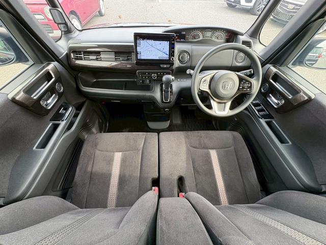 N-BOXカスタム G・Lホンダセンシング 修復歴なし 1オーナー 純正ナビ フルセグ Bluetooth 衝突軽減ブレーキ バックカメラ アダプティブクルーズ レーンアシスト ETC LEDヘッドライト 両側スライド片側パワースライドドア(5枚目)