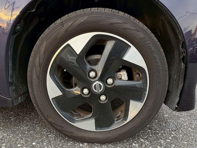 ルークス ハイウェイスター　Ｘ　修復歴なし　純正９インチナビ　Ｂｌｕｅｔｏｏｔｈ　衝突軽減ブレーキ　バックカメラ　全周囲カメラ　障害物センサー　両側パワースライドドア　ＥＴＣ　スマートキー　プッシュスタート　ＬＥＤヘッドライト（12枚目）