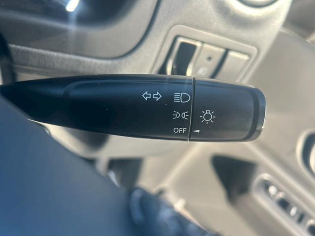 KiNDはニーズに合わせたオーダーメイドな買い方ができる■ドラレコやバックカメラなどのオプション装備から業界高水準の充実の有償保証をご用意■組み合わせ方は約2,000通り!!■