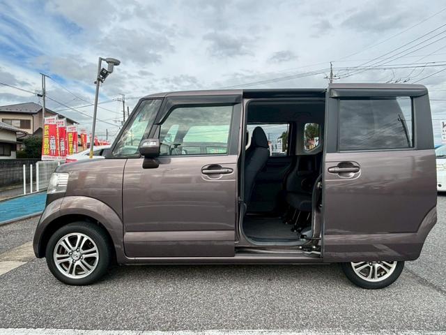 Ｎ－ＢＯＸ Ｇ　ＳＳパッケージ　修復歴なし　純正ナビ　Ｂｌｕｅｔｏｏｔｈ　衝突軽減ブレーキ　バックカメラ　両側パワースライドドア　スマートキー　プッシュスタート　アイドリングストップ　オートエアコン　電動格納ミラー　整備保証付（9枚目）