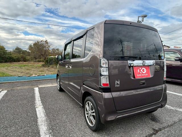 Ｎ－ＢＯＸ Ｇ　ＳＳパッケージ　修復歴なし　純正ナビ　Ｂｌｕｅｔｏｏｔｈ　衝突軽減ブレーキ　バックカメラ　両側パワースライドドア　スマートキー　プッシュスタート　アイドリングストップ　オートエアコン　電動格納ミラー　整備保証付（11枚目）