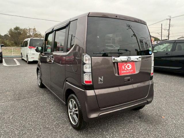 Ｎ－ＢＯＸ Ｇ　ＳＳパッケージ　修復歴なし　ナビ　バックカメラ　両側パワースライドドア　スマートキー　プッシュスタート　オートエアコン　ドアバイザー　プライバシーガラス　ベンチシート　ウインカーミラー　整備保証付（11枚目）