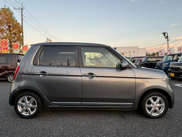 Ｎ－ＯＮＥ プレミアム　修復歴なし　純正ナビ　フルセグ　バックカメラ　アイドリングストップ　スマートキー　プッシュスタート　ＥＴＣ　ＨＩＤヘッドライト　横滑り防止　ウインカーミラー　ベンチシート　プライバシーガラス　整備保証（8枚目）