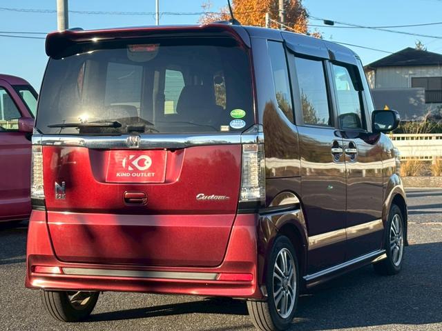 N-BOXカスタム G・Lパッケージ 修復歴なし 後期 純正ナビ 衝突軽減ブレーキ バックカメラ 両側パワースライドドア スマートキー プッシュスタート アイドリングストップ ETC HIDヘッドライト オートエアコン 整備保証付(10枚目)