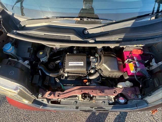 N-BOXカスタム G・Lパッケージ 修復歴なし 後期 純正ナビ 衝突軽減ブレーキ バックカメラ 両側パワースライドドア スマートキー プッシュスタート アイドリングストップ ETC HIDヘッドライト オートエアコン 整備保証付(13枚目)