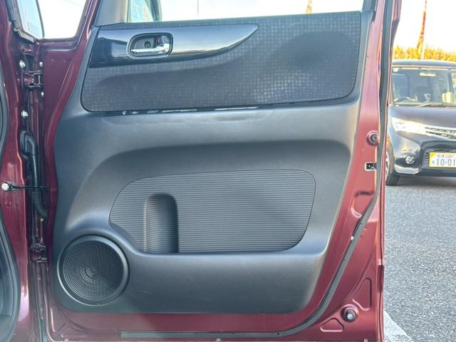 N-BOXカスタム G・Lパッケージ 修復歴なし 後期 純正ナビ 衝突軽減ブレーキ バックカメラ 両側パワースライドドア スマートキー プッシュスタート アイドリングストップ ETC HIDヘッドライト オートエアコン 整備保証付(56枚目)