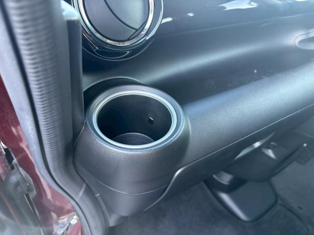 N-BOXカスタム G・Lパッケージ 修復歴なし 後期 純正ナビ 衝突軽減ブレーキ バックカメラ 両側パワースライドドア スマートキー プッシュスタート アイドリングストップ ETC HIDヘッドライト オートエアコン 整備保証付(60枚目)